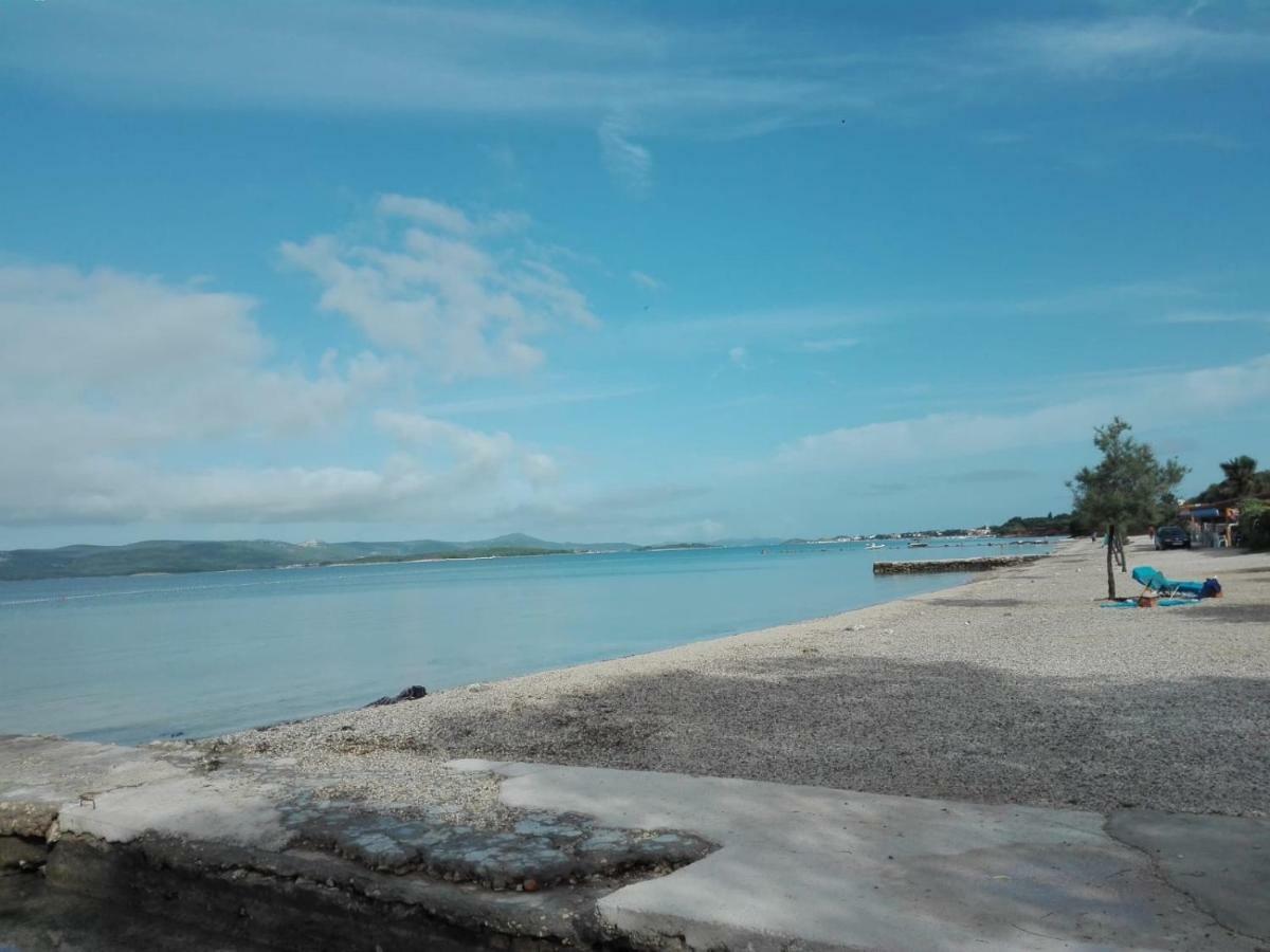 Family Apartment Near Beach Biograd Na Moru Esterno foto
