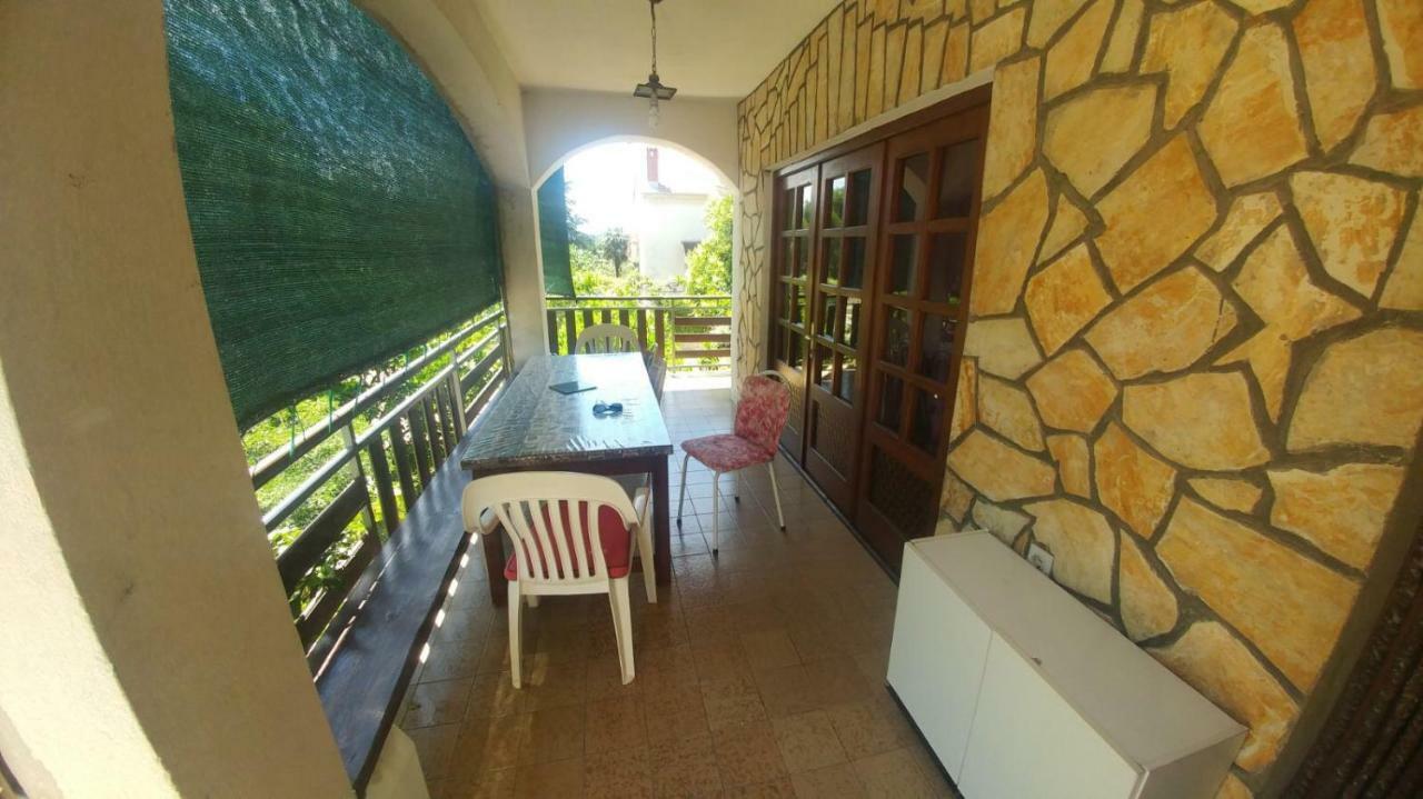 Family Apartment Near Beach Biograd Na Moru Esterno foto